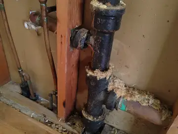 Post-Leak Cleanup & Debris Removal project documentation photo 47