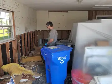 Post-Leak Cleanup & Debris Removal project documentation photo 104